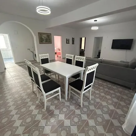 Apartment Vebos *
